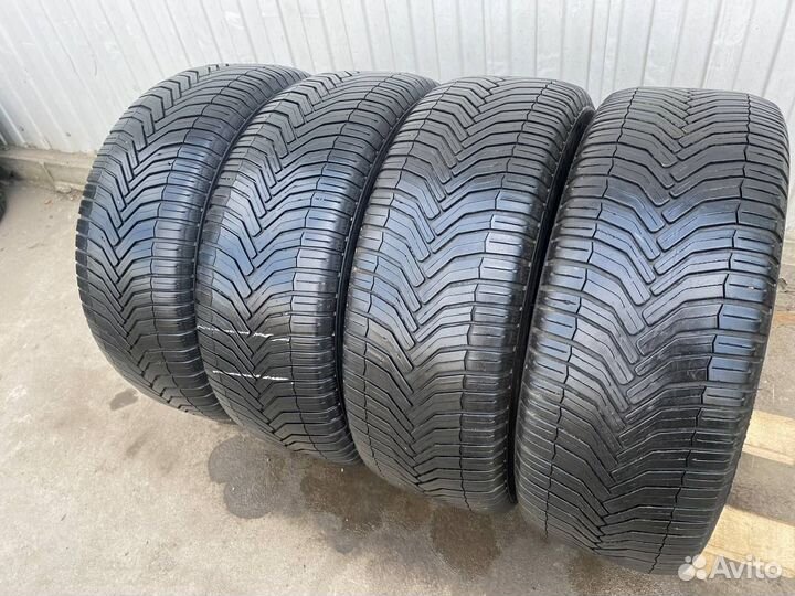 Michelin CrossClimate 215/50 R17
