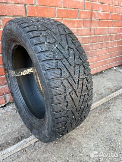 Pirelli Ice Zero 235/55 R17 103T