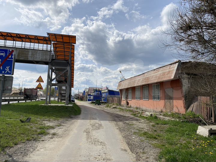 Здание, 280 м²