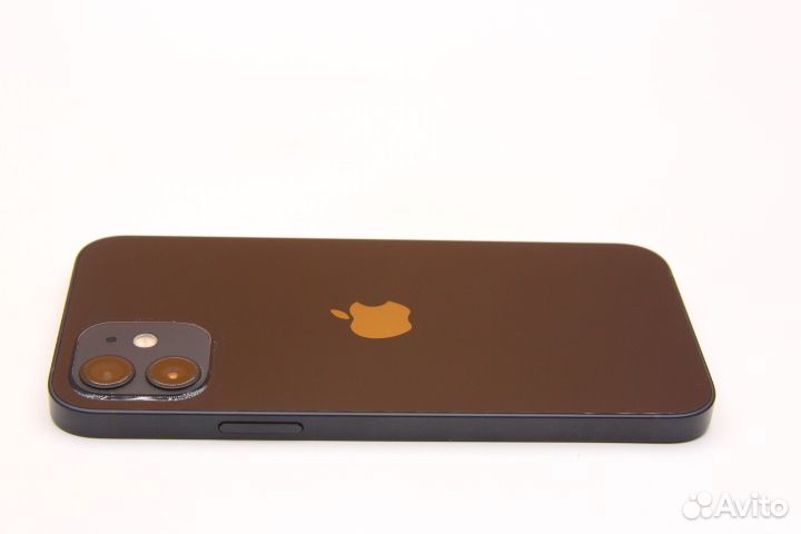 iPhone 12, 64 ГБ