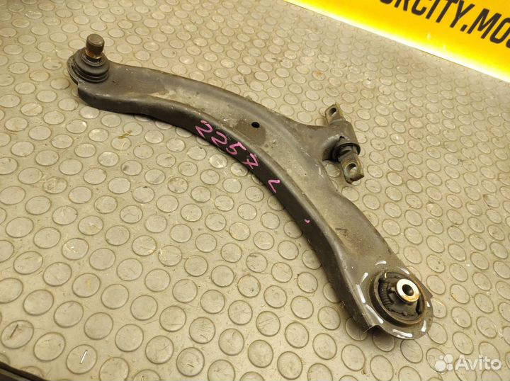 Рычаг передний левый Renault Koleos HY0 2TR 2010
