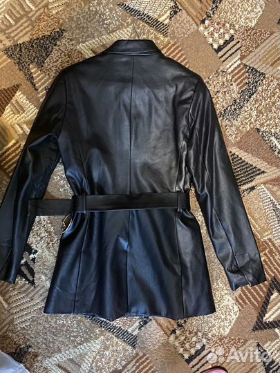 Кожаный пиджак