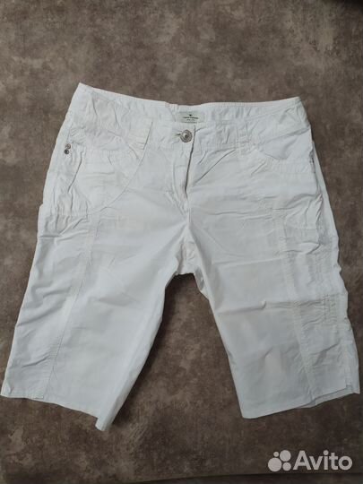 Шорты женские белые 44