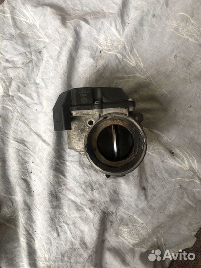 Дроссельная заслонка Volkswagen Passat B6