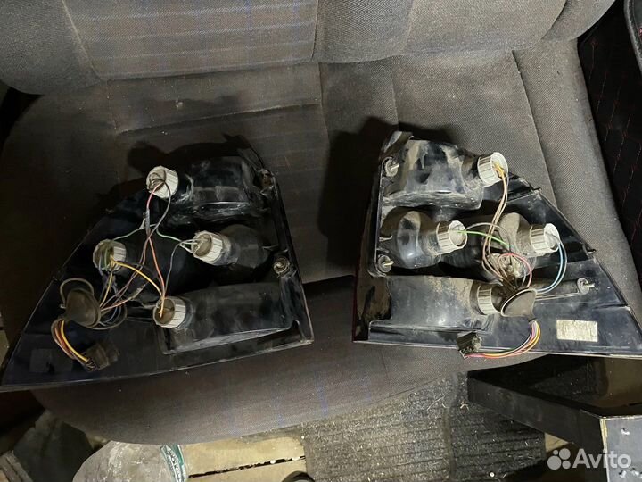 Фонари задние приора 1