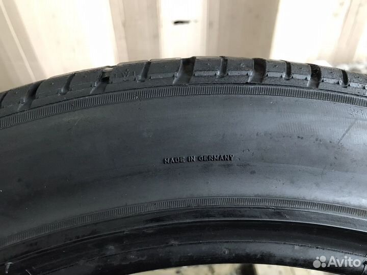 Pirelli P Zero Rosso 245/45 R19 98Y