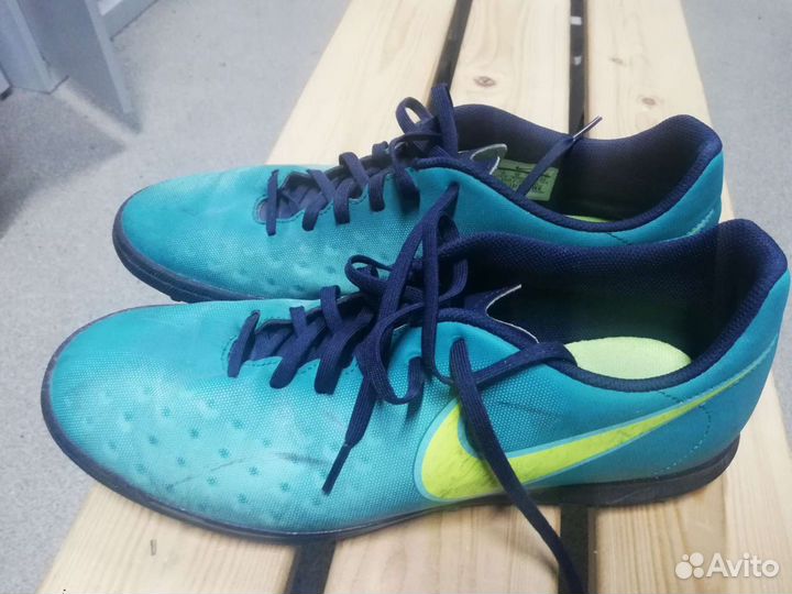 Футбольные бутсы Nike 43