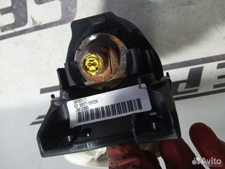 Подушка безопасности в крышку Audi A5 8T 2007—2011