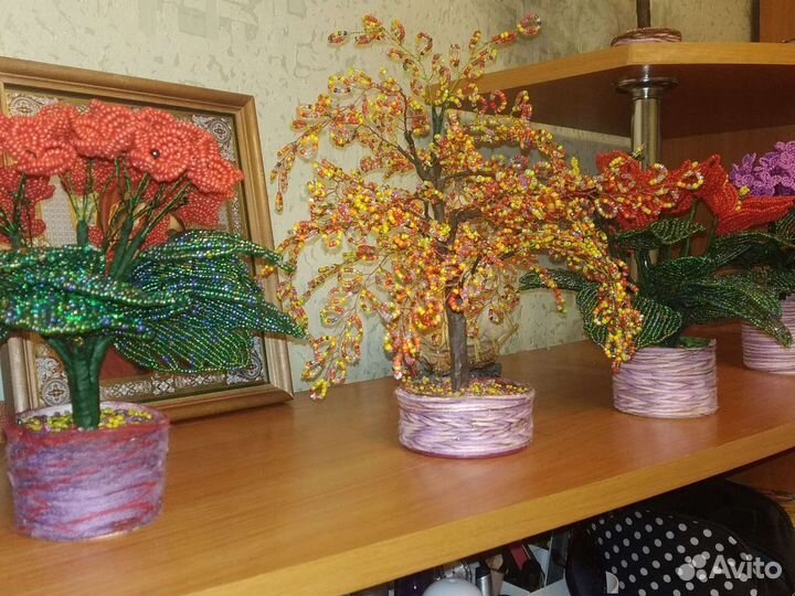 Деревья из бисера