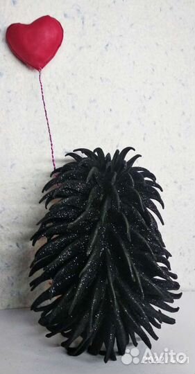 Ёжик с сердечком на магните