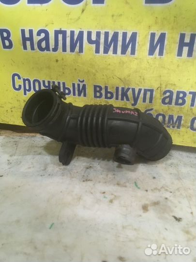 Патрубок воздушного фильтра Kia Shuma