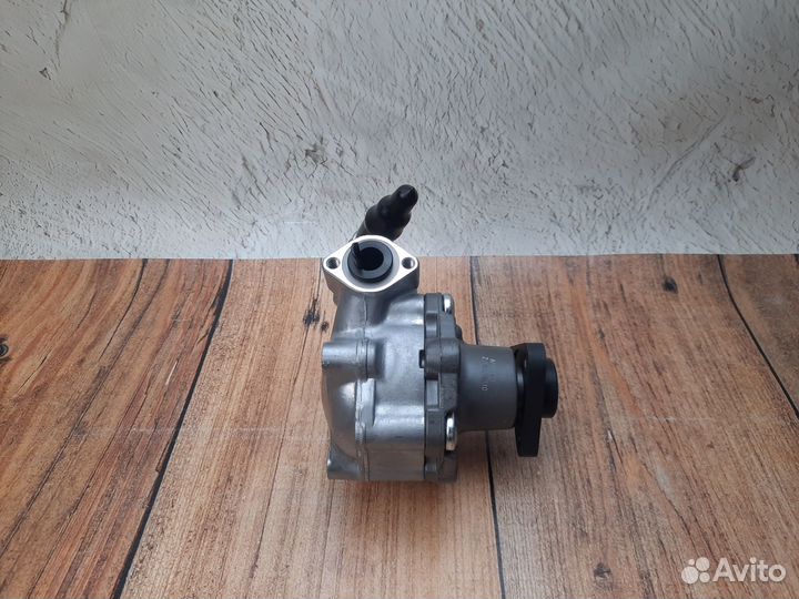 Насос гур 7P6422154A VAG (Q7/Cayenne/Touareg)