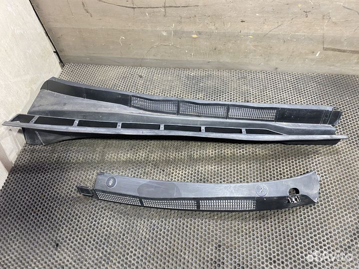 Жабо дворников Ауди 80 B4 Audi