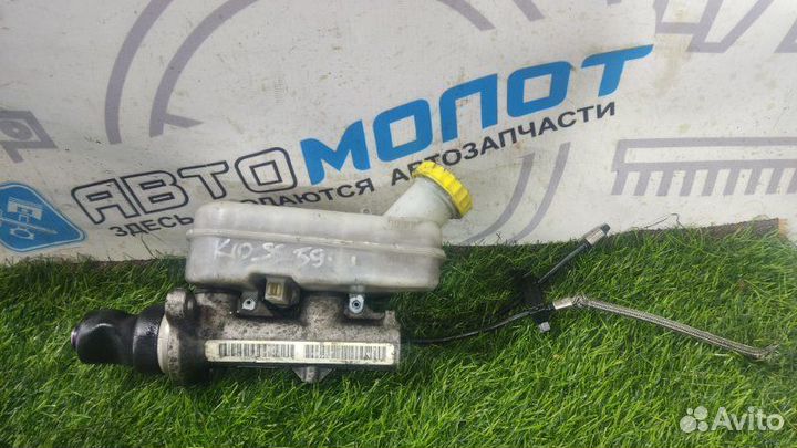 Цилиндр тормозной главный Chrysler Voyager Iv RG