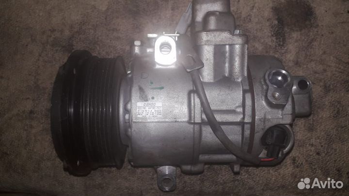 Компрессор кондиционера Toyota 3UZ