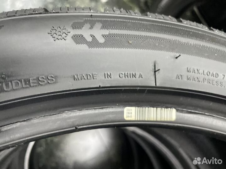 Gripmax SureGrip Pro Winter 245/40 R20 и 275/35 R20 99V