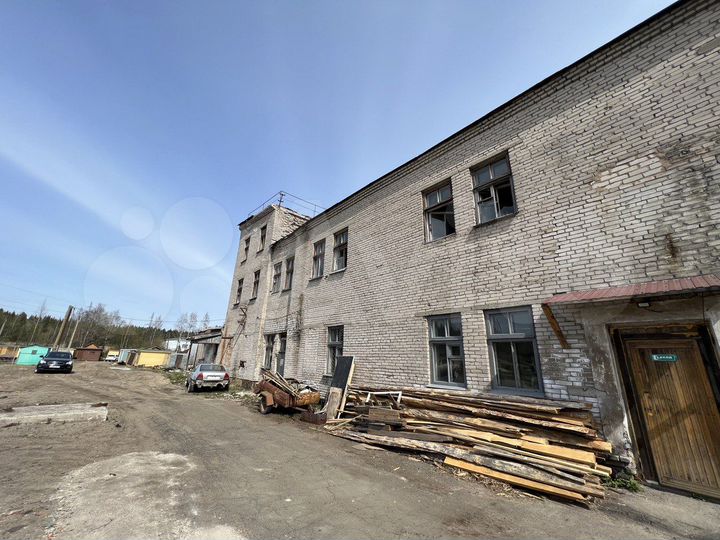 Склад, 638 м²
