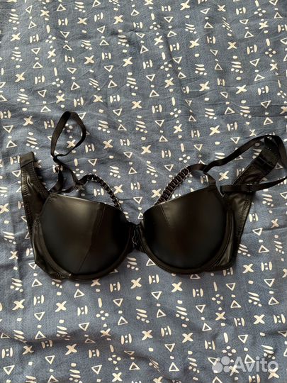 Лифчик кожаный