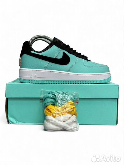 Кроссовки Nike Air Force 1 Low x Tiffany Blue