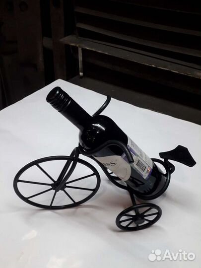 Подставка под бутылку вина