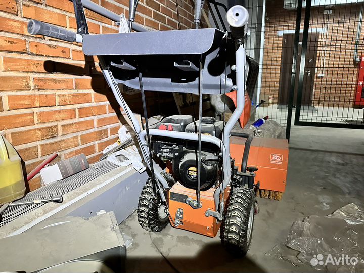 Подметальная машина Daewoo dasc 7080