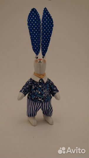 Сувенир тильда - зайцы