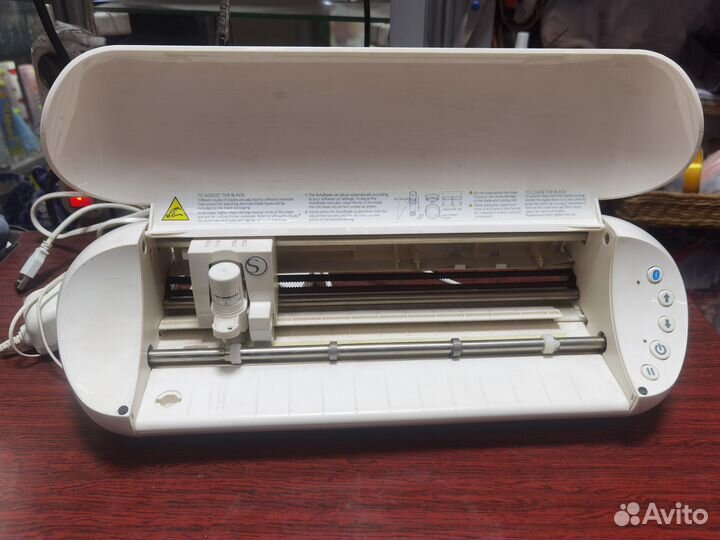 Режущий плоттер Silhouette Portrait 2