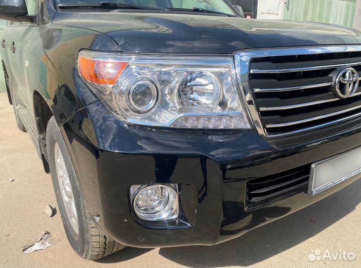 Рестайлинг Land Cruiser 200 из 2008 в 2012 год