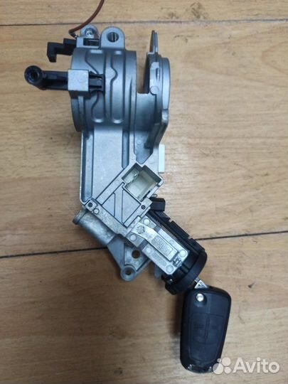 Замок зажигания Opel Astra H хетчбэк 5-ти дв