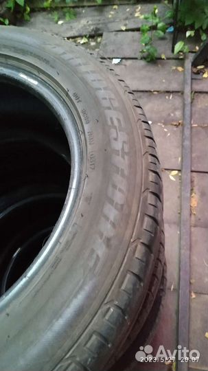 Bridgestone Dueler H/P Sport 235/55 R17