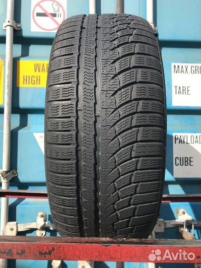 Nokian Tyres WR A4 235/50 R18 101V