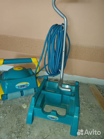 Продам пылесос для бассейна