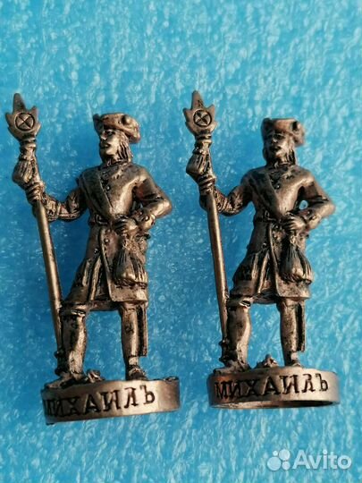 Солдатики Ландрин,Киндер разные,металл