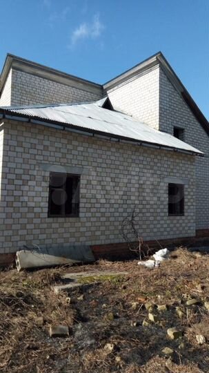 Дом 200 м² на участке 19 сот.