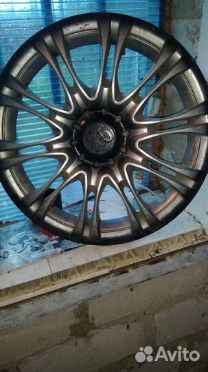 Колпак радиус 14 новый