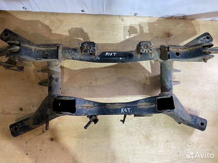 Mitsubishi Outlander 3 задний подрамник