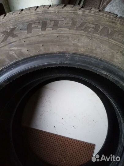 Laufenn X-Fit Van 215/65 R16C 109T