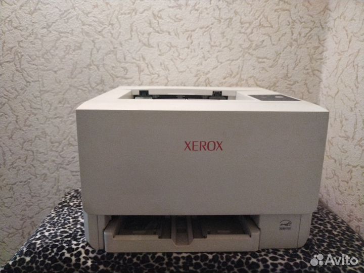 Принтер Xerox 6110