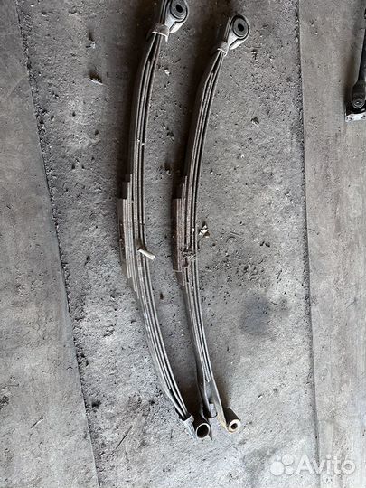 Продам рессоры УАЗ Хантер