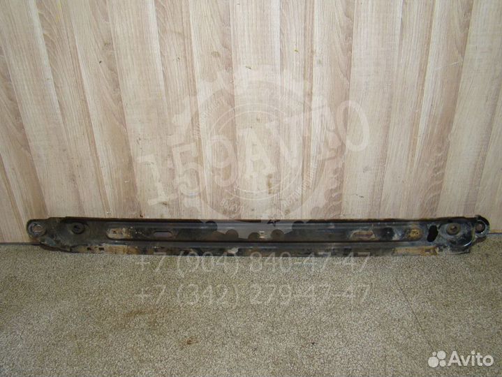 Балка подрадиаторная Peugeot 308