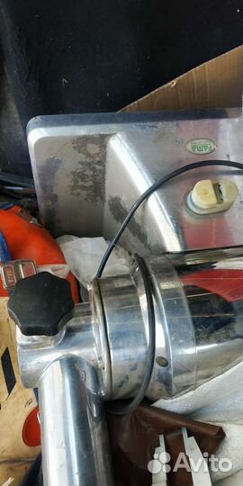 Электромясорубка FTS127U