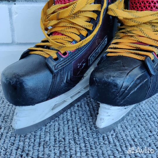 Хоккейные коньки Bauer vapor