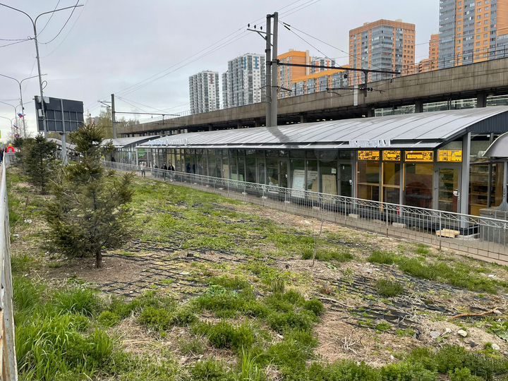 Супер трафик у метро Девяткино (Мурино) 30 м²