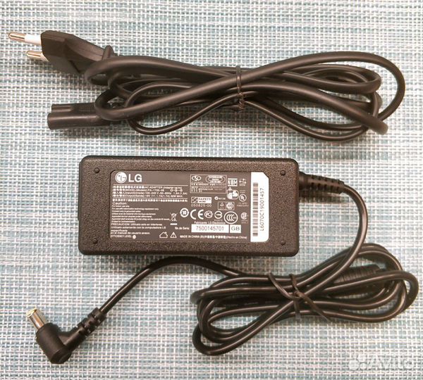 Блок питания монитора LG 19V 1.7 A 32W новый