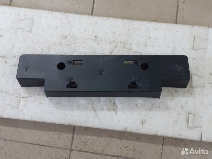 Площадка под гос номер Toyota Land Cruiser 200