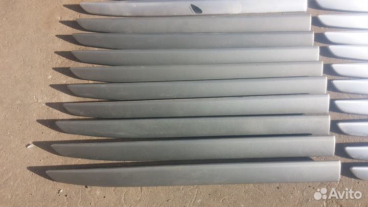 Range Rover Evoque 2011-2015 молдинг правой двери