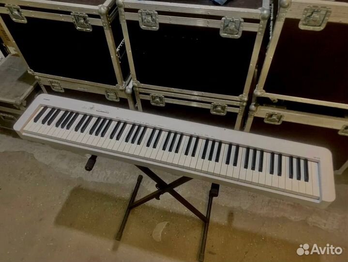 Цифровое пианино Casio CDP-S110WE в аренду