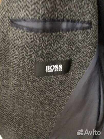 Пальто пиджак мужское 50-52 размер Хьюго Босс