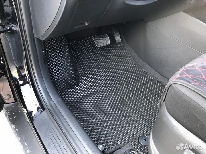 Автоковрики EVA на Mitsubishi ASX