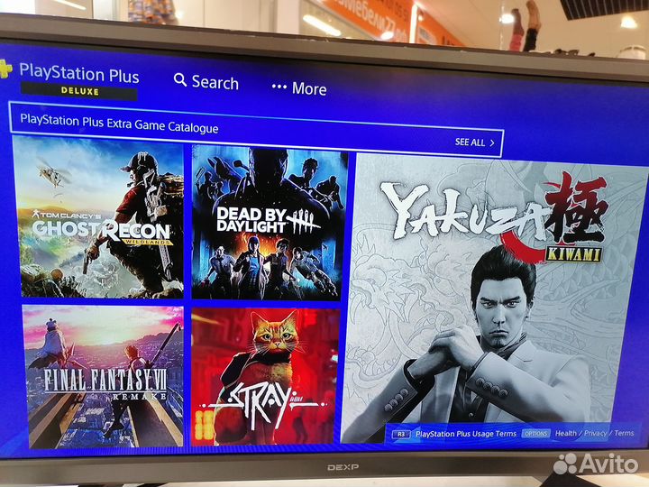 PlayStation 4 1 tb+2 джоя+ 400 полных версий игр